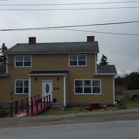 Meems Elliston B&B Bagian luar foto