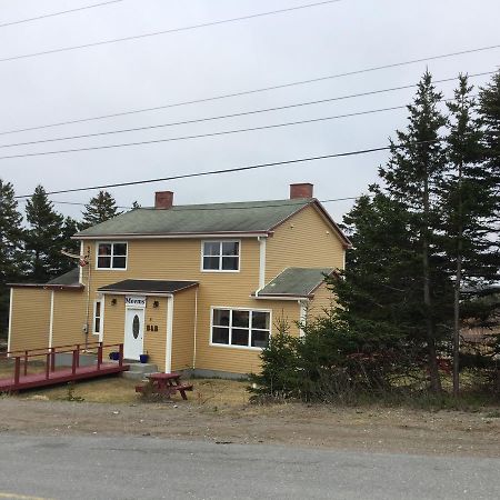 Meems Elliston B&B Bagian luar foto