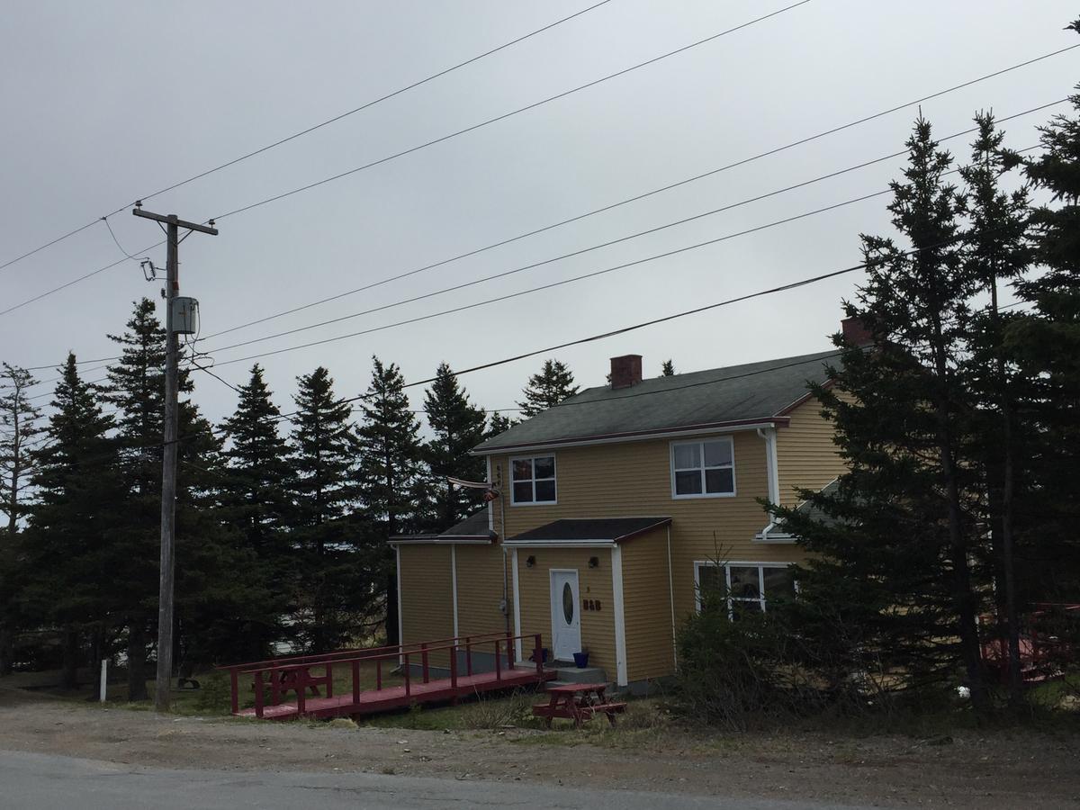 Meems Elliston B&B Bagian luar foto