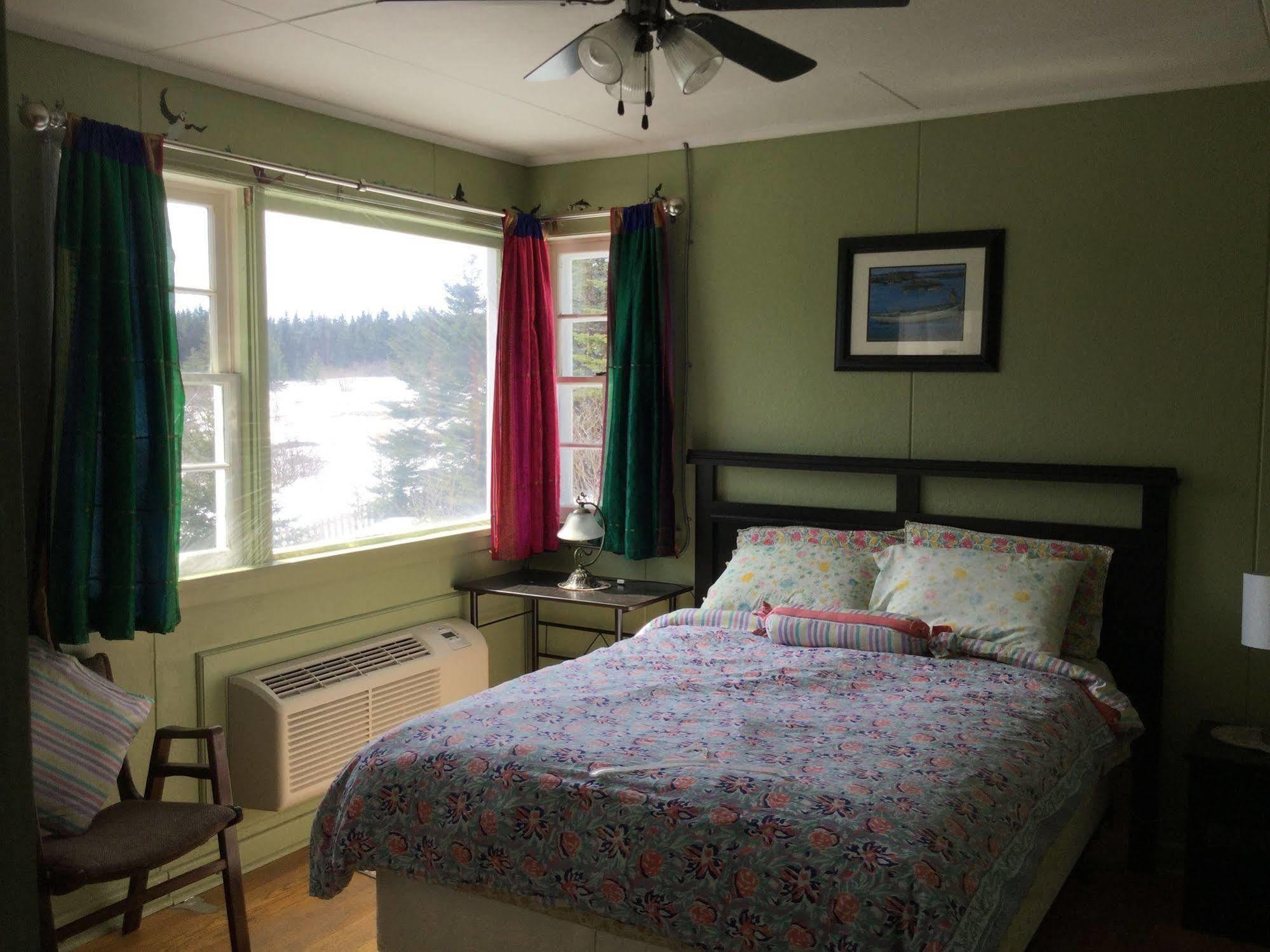 Meems Elliston B&B Bagian luar foto