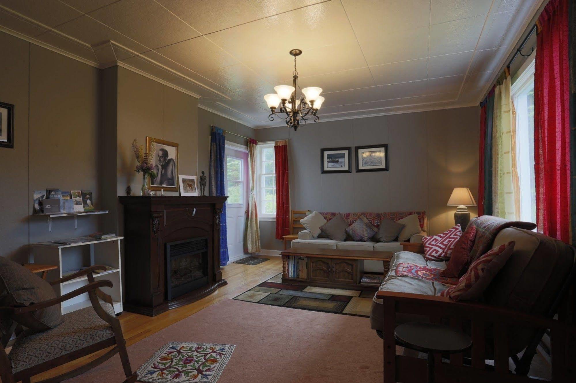 Meems Elliston B&B Bagian luar foto